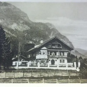 Gaestehaus Hohe Tannen גרמיש-פרטנקירכן